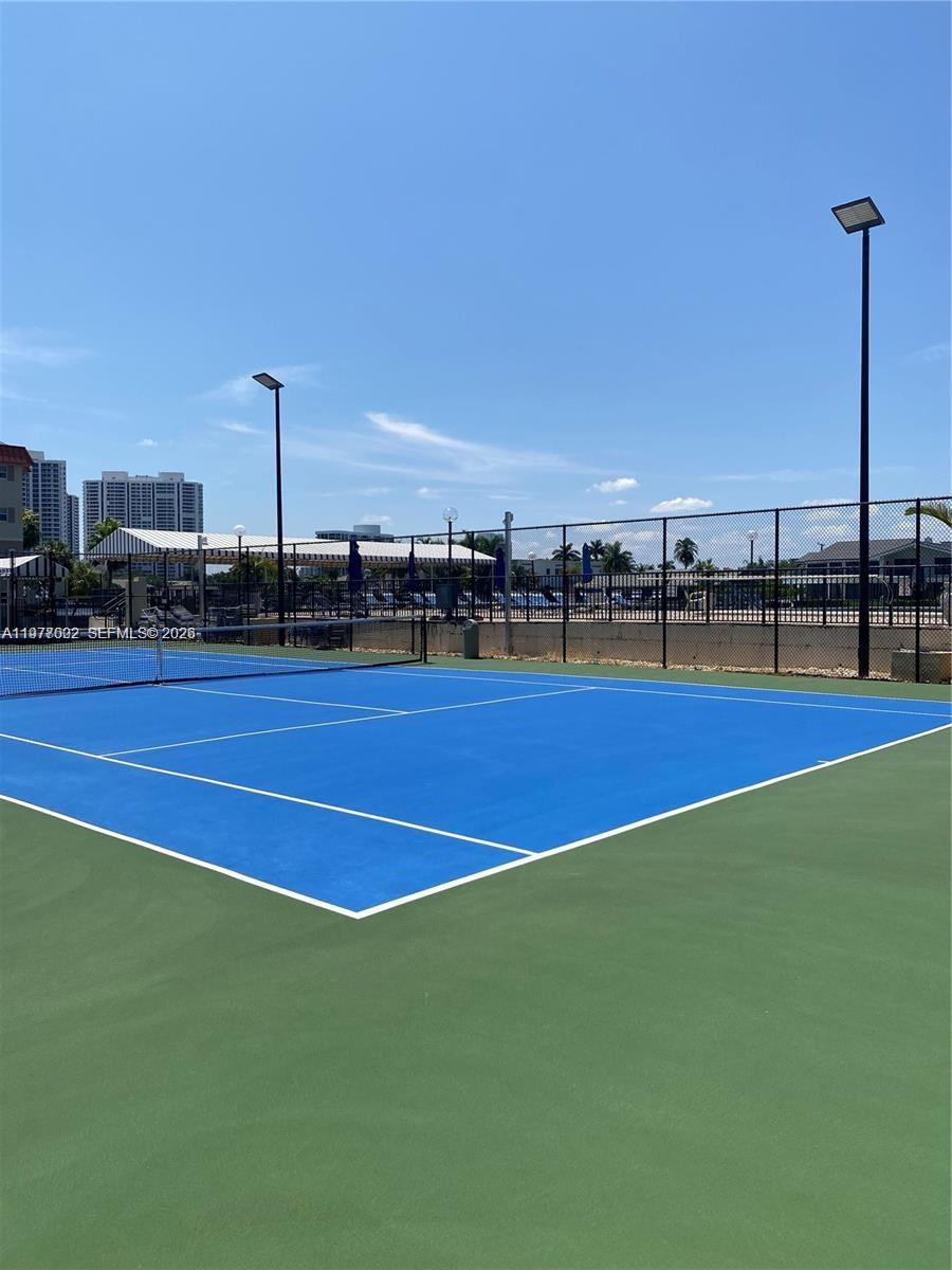 AVANT GARDE CONDO - Residential Lease