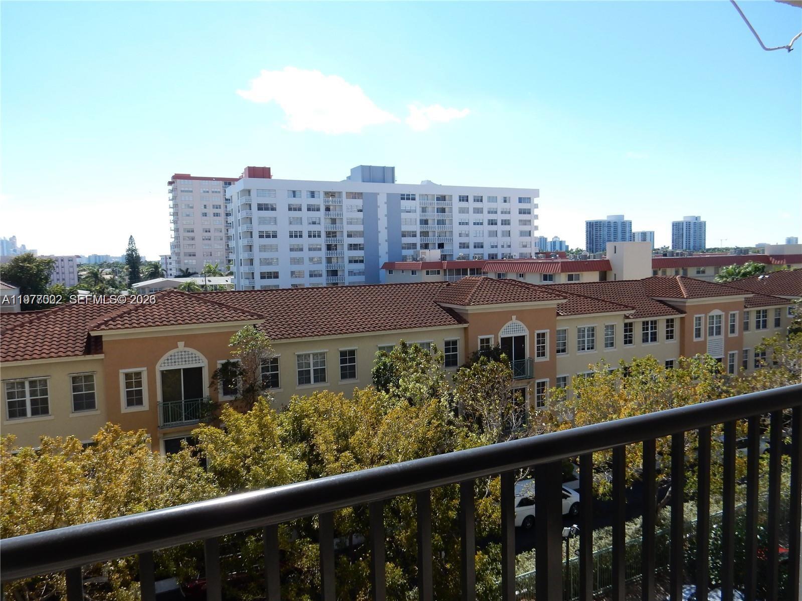 AVANT GARDE CONDO - Residential Lease