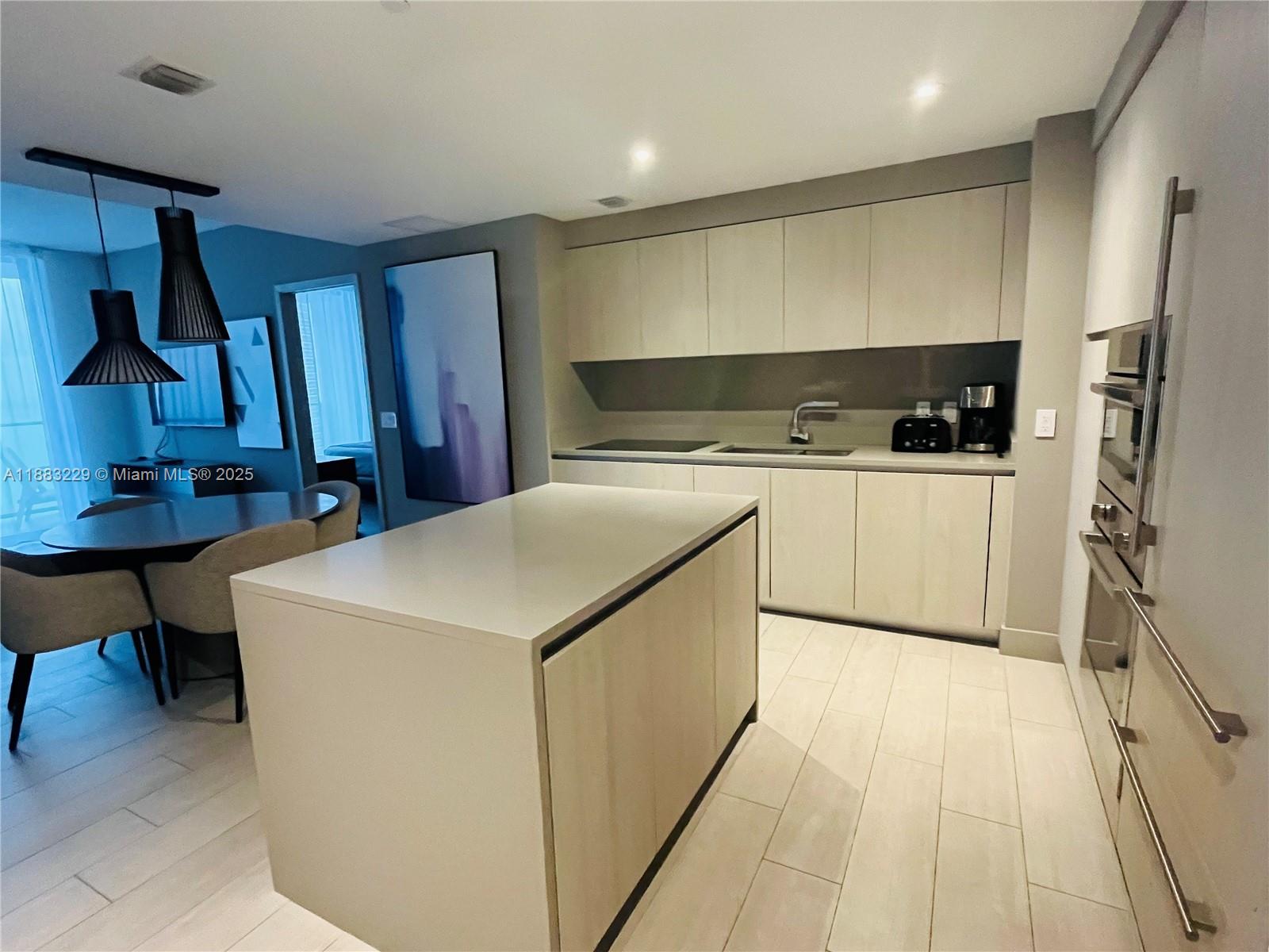 4010 SOUTH OCEAN CONDO - Residential Lease
