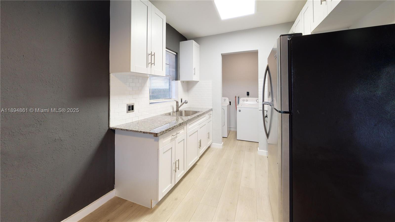 RIVER GARDENS - Residential Lease