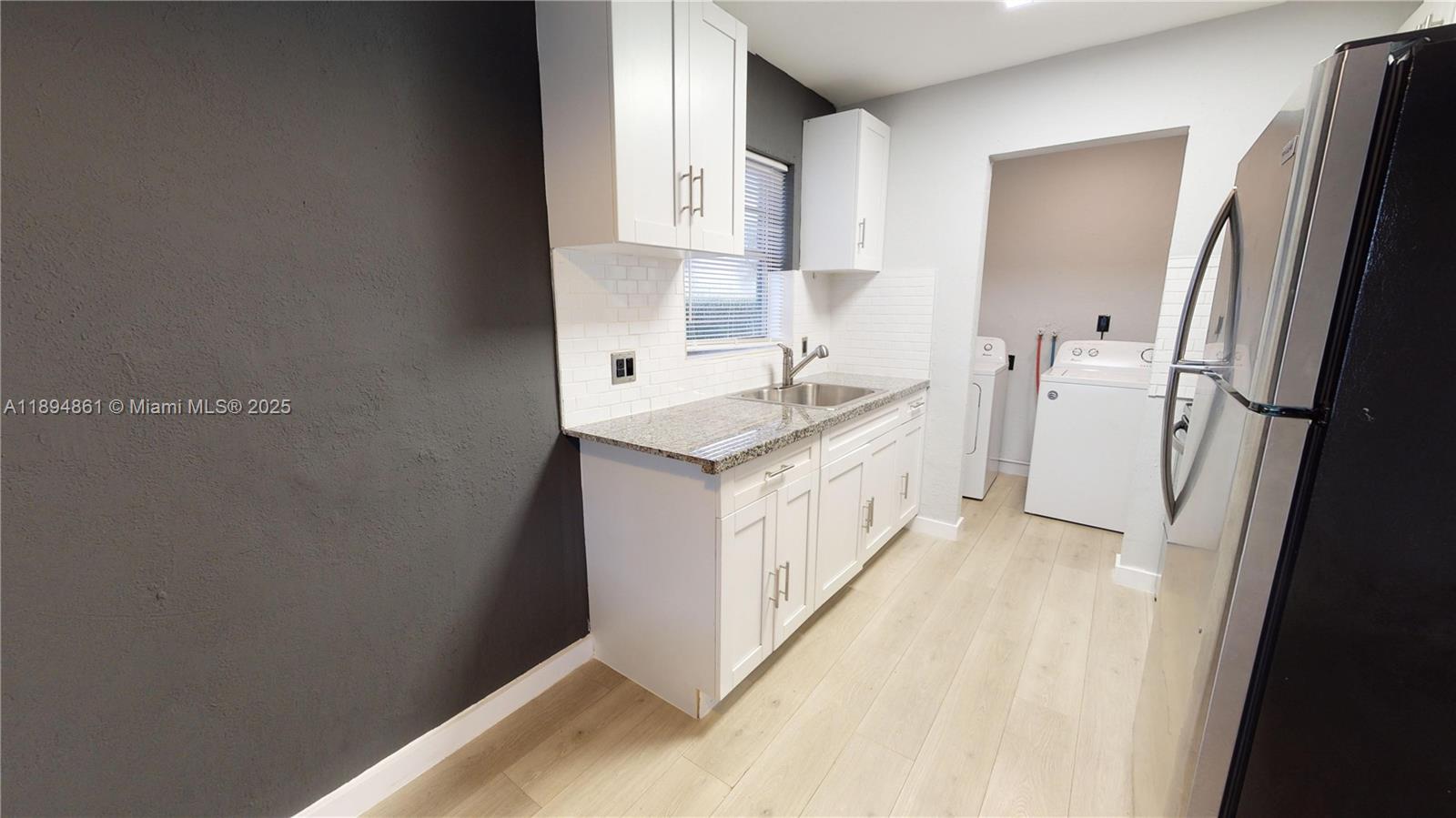 RIVER GARDENS - Residential Lease