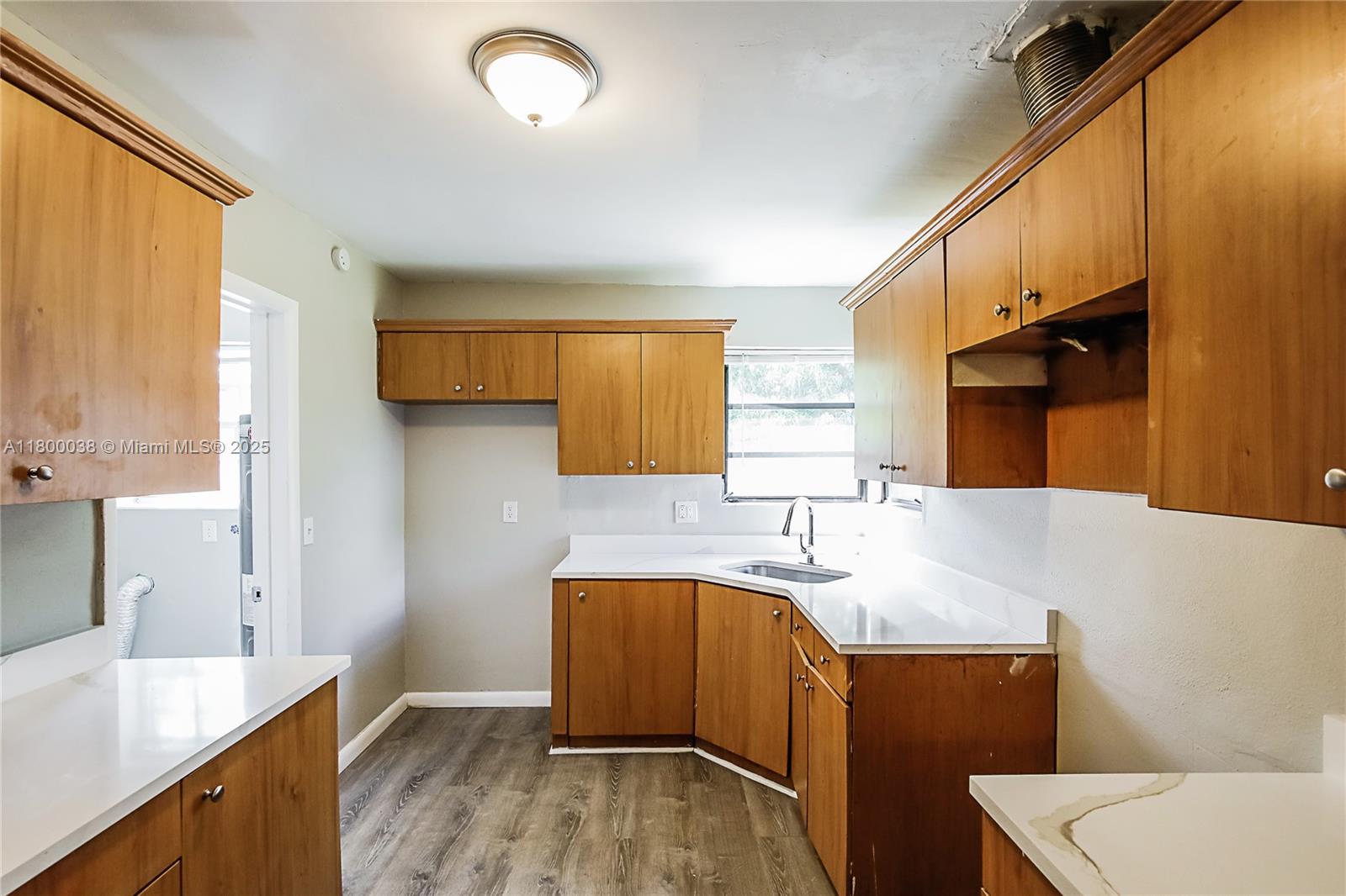 311 NW 42nd St