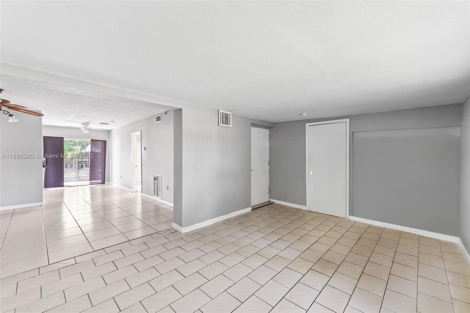 MIRAMAR SEC 13 - Residential