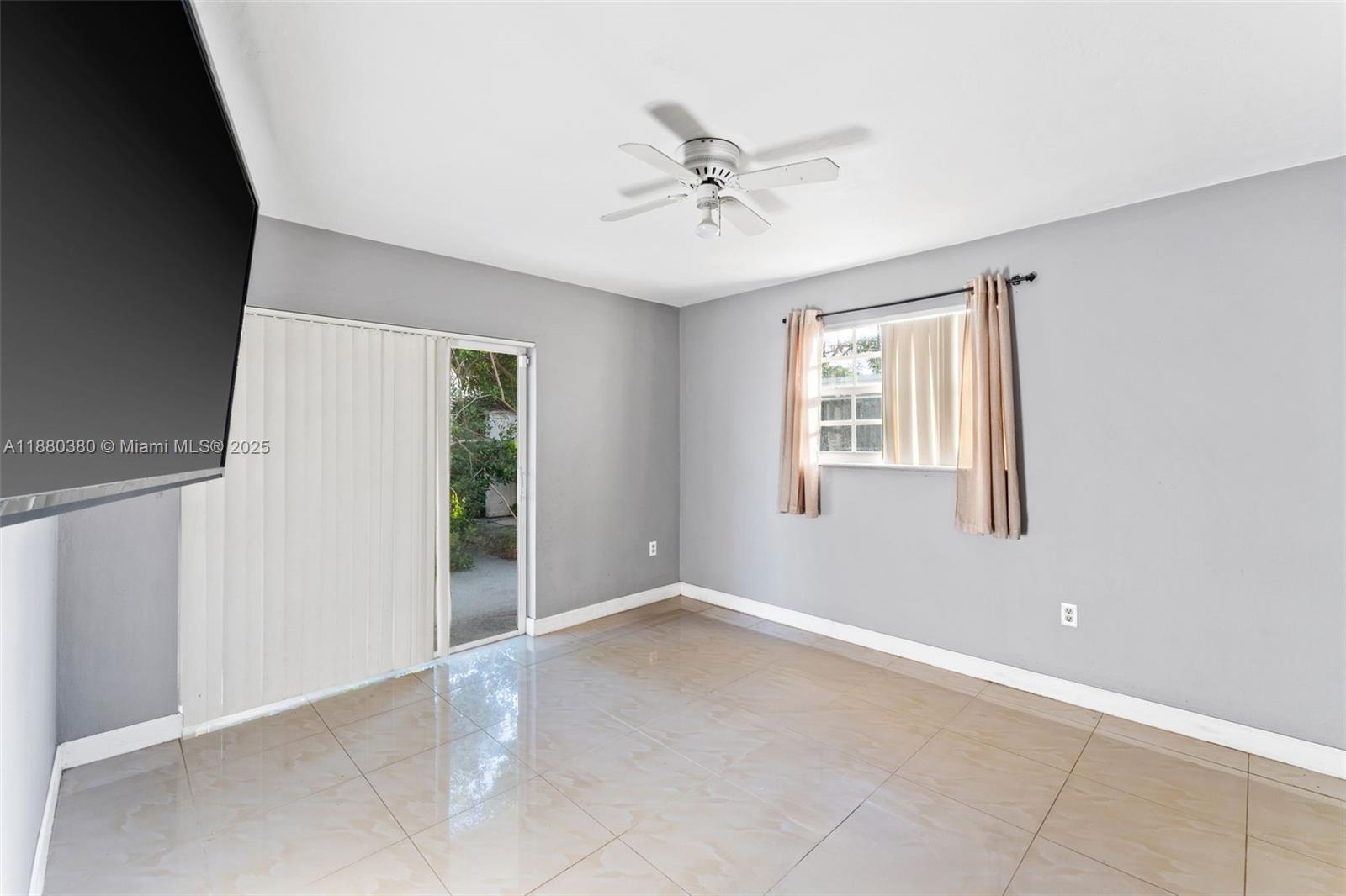 MIRAMAR SEC 13 - Residential