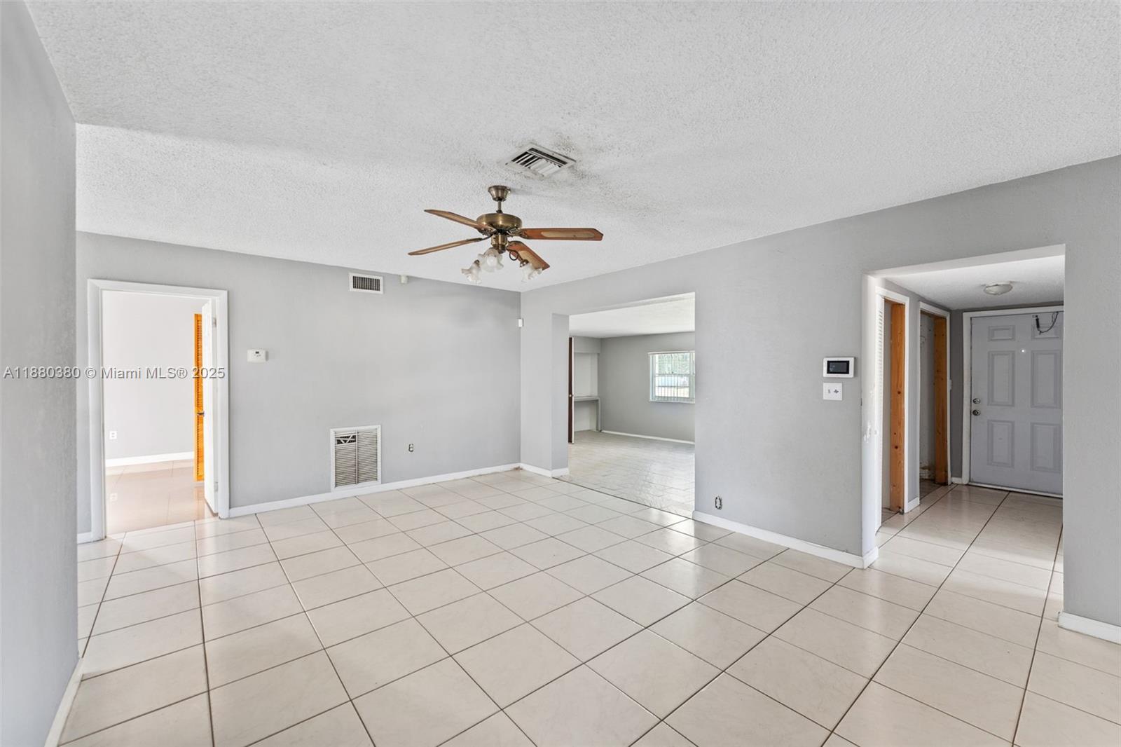 MIRAMAR SEC 13 - Residential