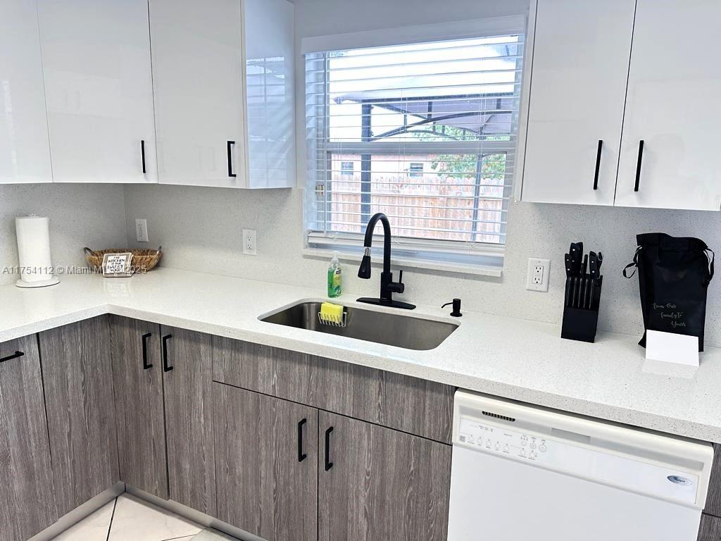 J R ASHTON SUBDIVISION - Residential