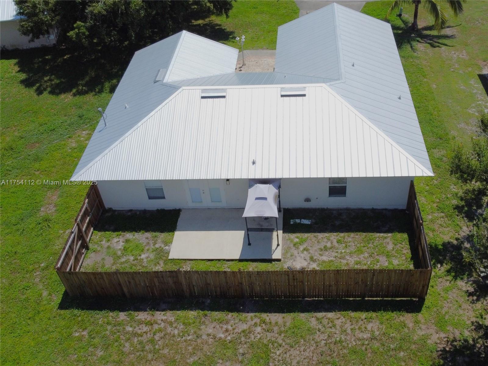 J R ASHTON SUBDIVISION - Residential