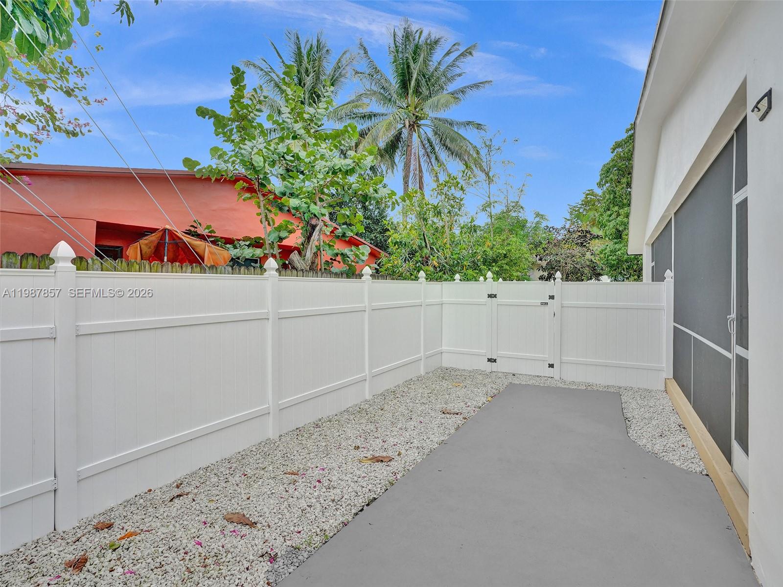 MARSHALLS SUB - Residential Lease