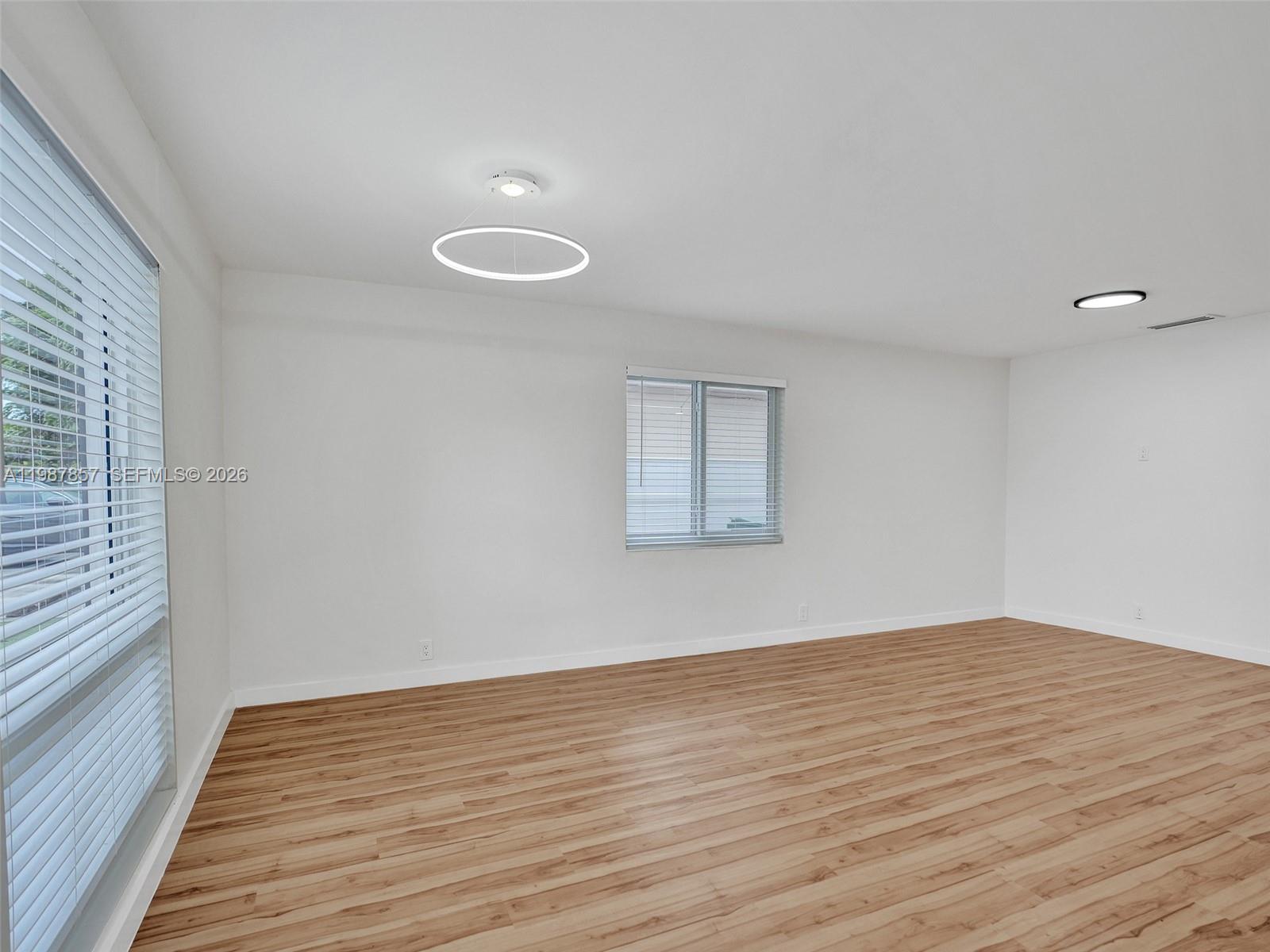 MARSHALLS SUB - Residential Lease