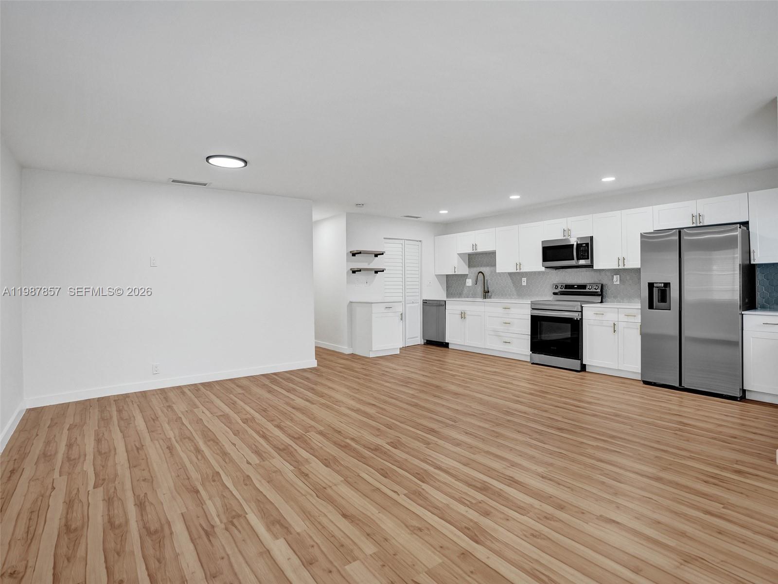 MARSHALLS SUB - Residential Lease