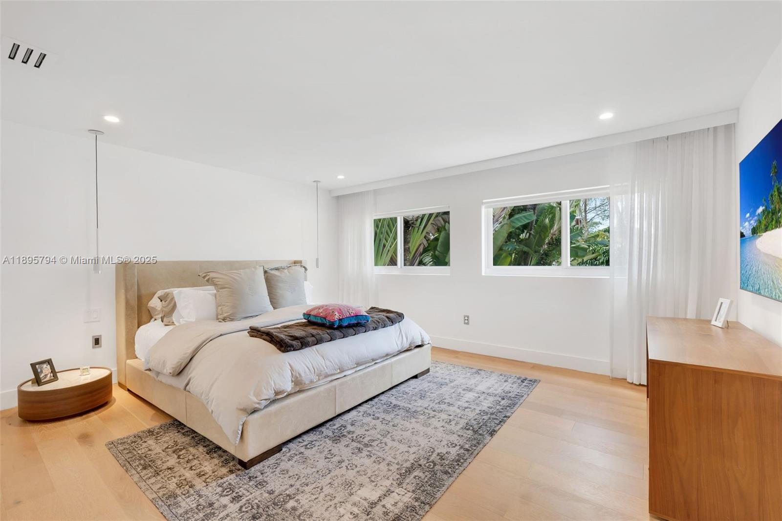 CRYSTAL BLUFF - Residential