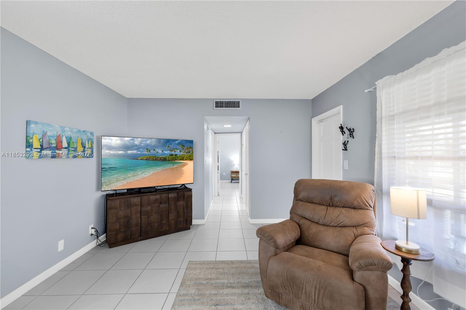 600 Pine Dr 111