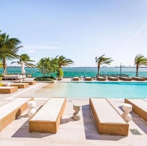 BISCAYNE BEACH CONDO - Residential