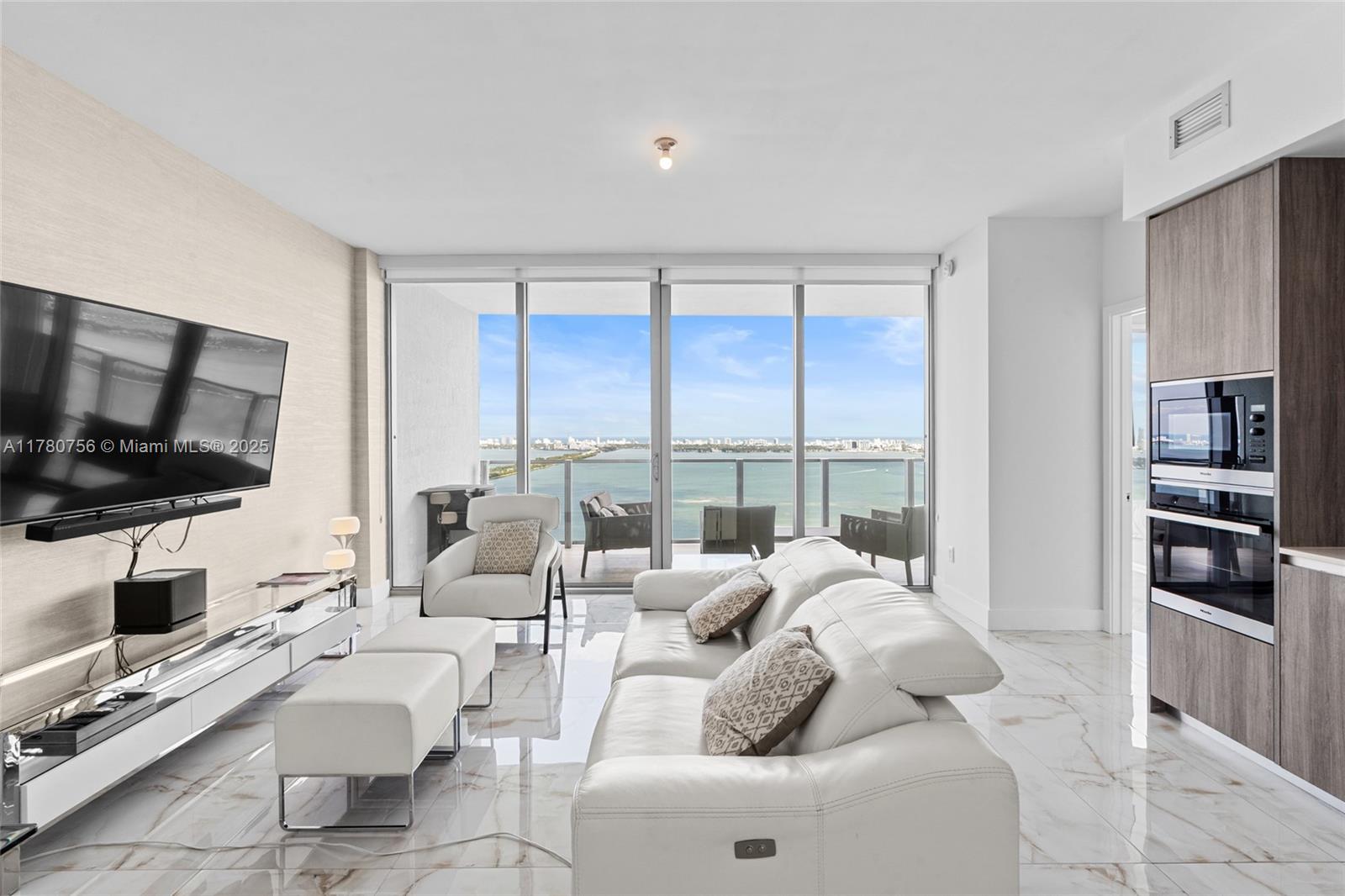BISCAYNE BEACH CONDO - Residential