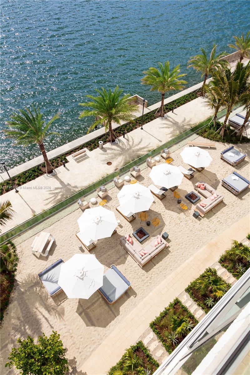 BISCAYNE BEACH CONDO - Residential