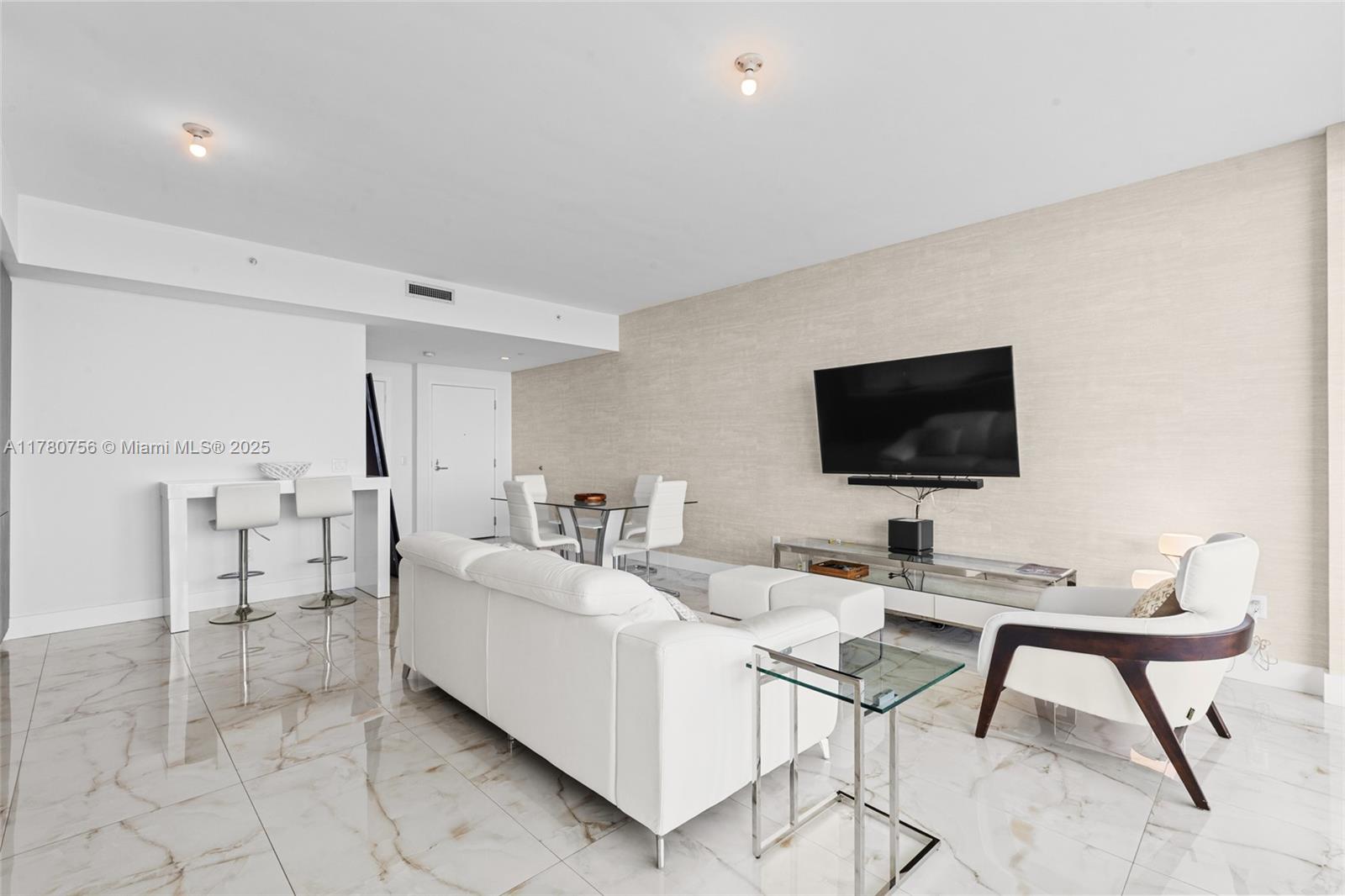 BISCAYNE BEACH CONDO - Residential