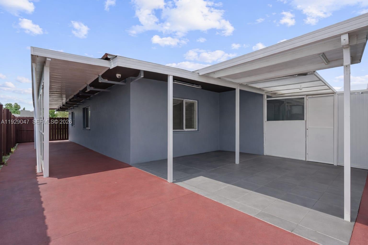 DUPUIS POINT SUB - Residential