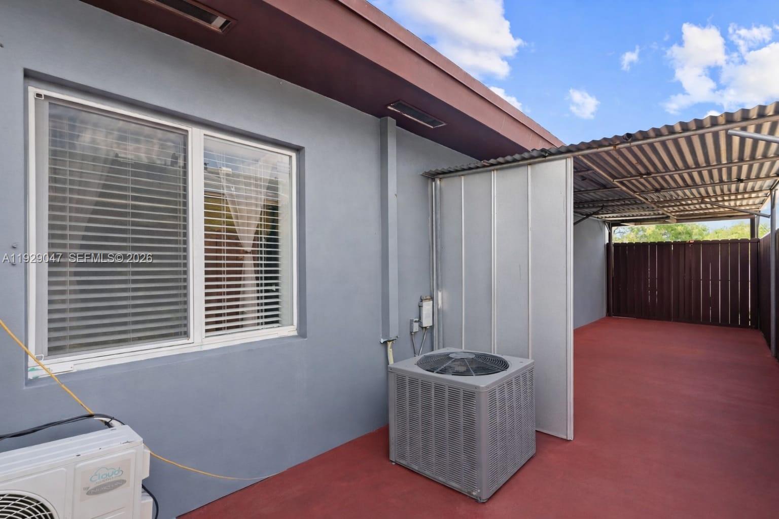 DUPUIS POINT SUB - Residential