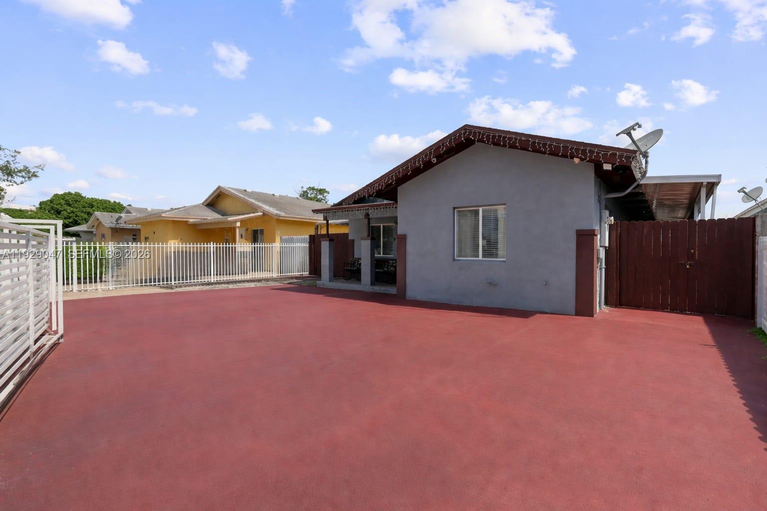 DUPUIS POINT SUB - Residential