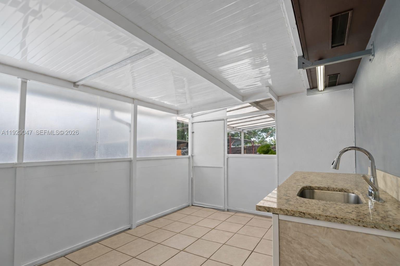 DUPUIS POINT SUB - Residential