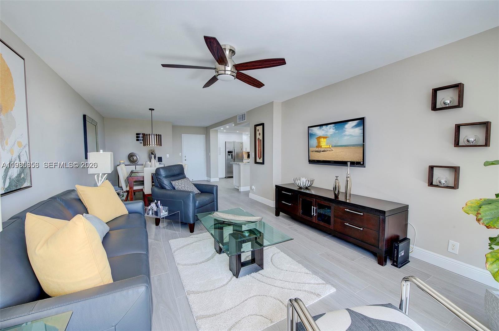 ALLINGTON TOWERS CONDO - Residential