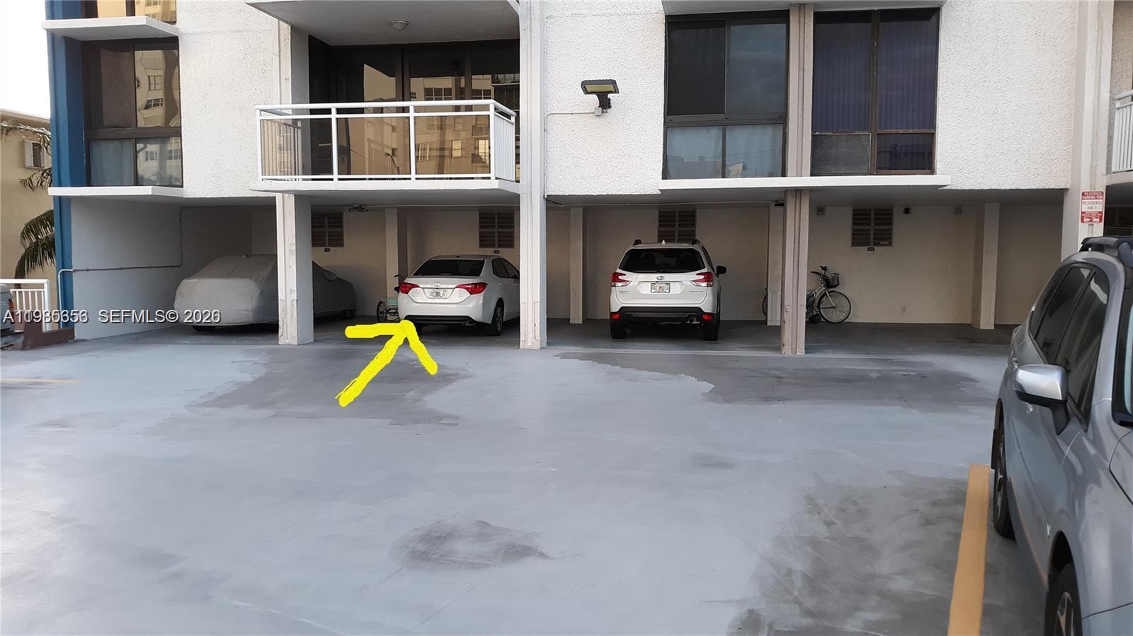 ALLINGTON TOWERS CONDO - Residential