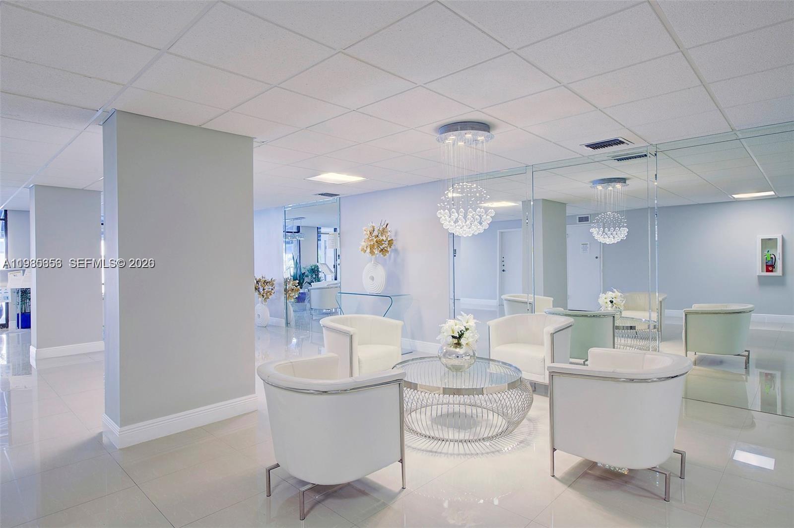 ALLINGTON TOWERS CONDO - Residential