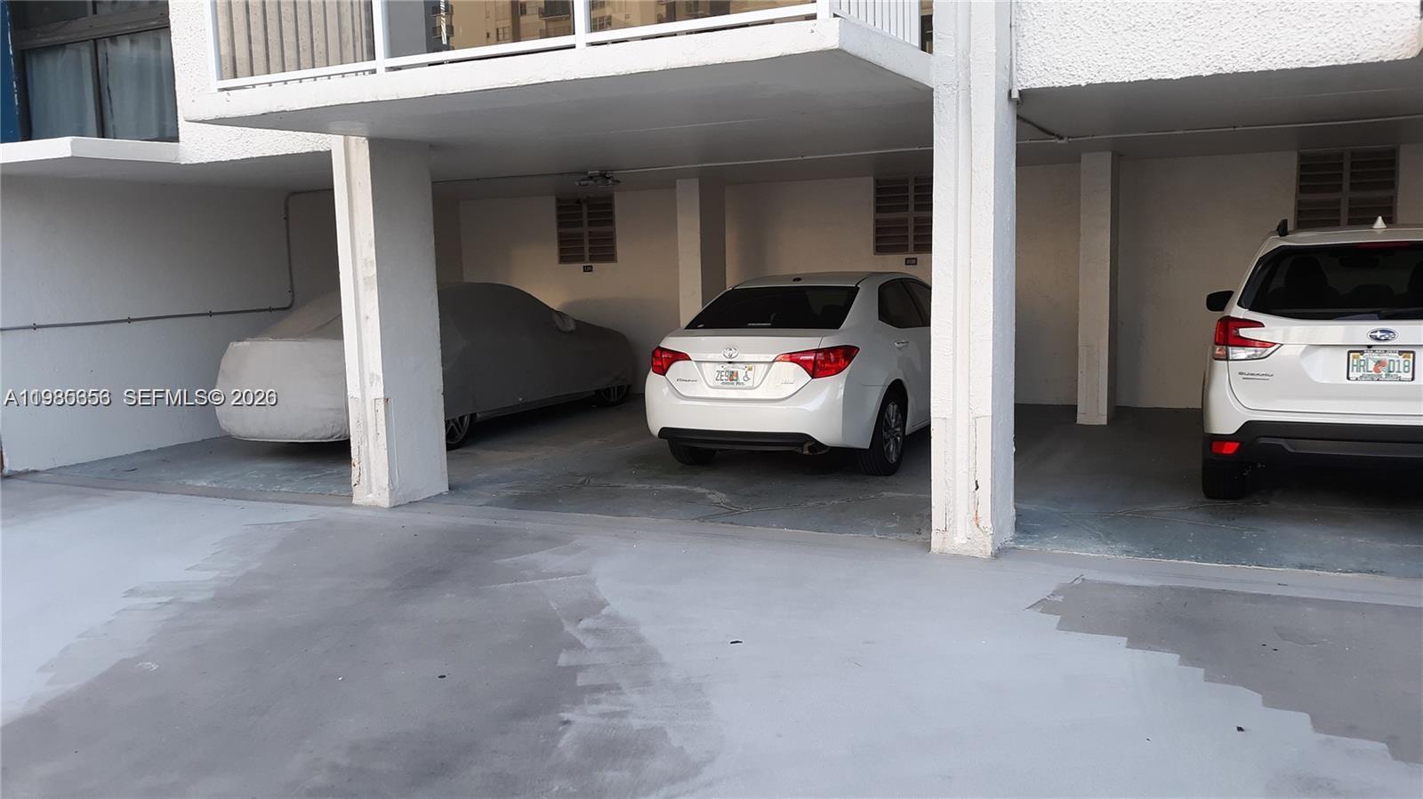 ALLINGTON TOWERS CONDO - Residential