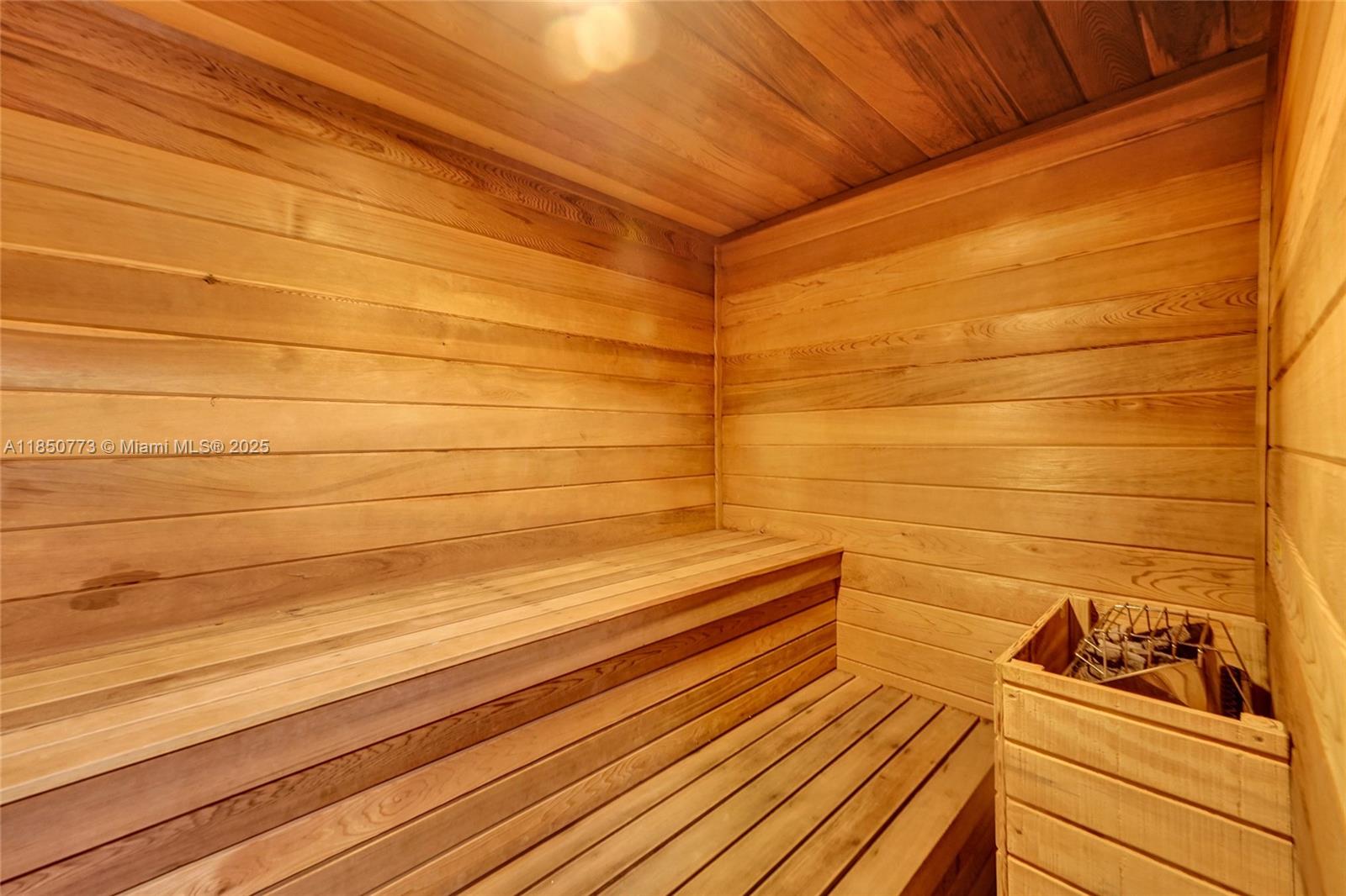 MALAGA TOWERS CONDO - Residential