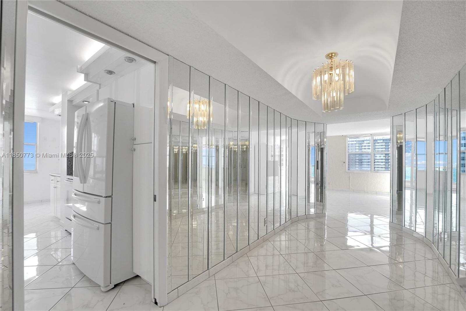 MALAGA TOWERS CONDO - Residential