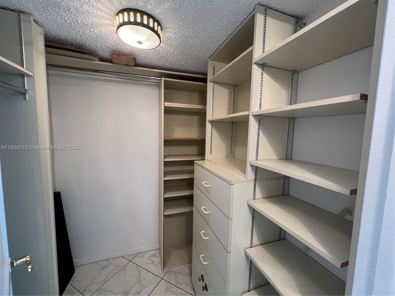 MALAGA TOWERS CONDO - Residential