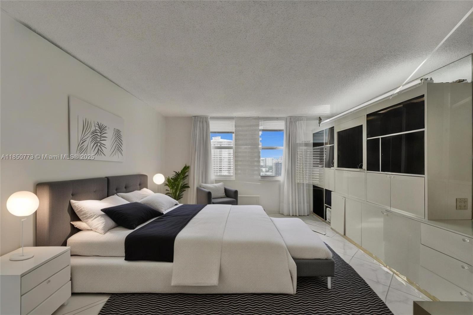 MALAGA TOWERS CONDO - Residential