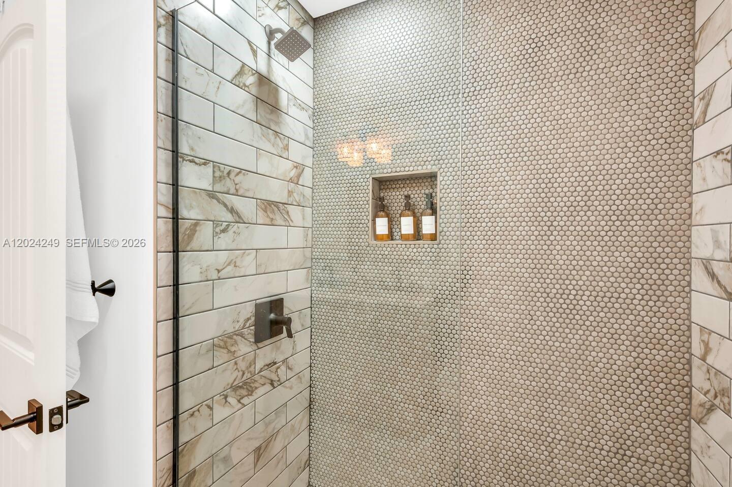 CORAL RIDGE ISLES - Residential