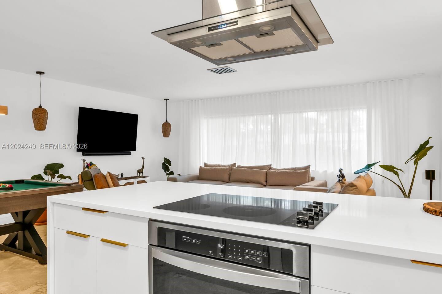 CORAL RIDGE ISLES - Residential