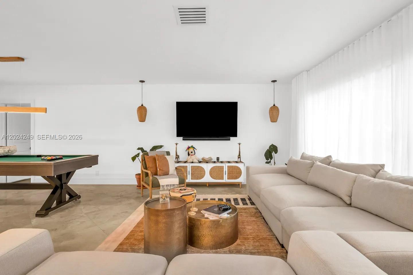 CORAL RIDGE ISLES - Residential