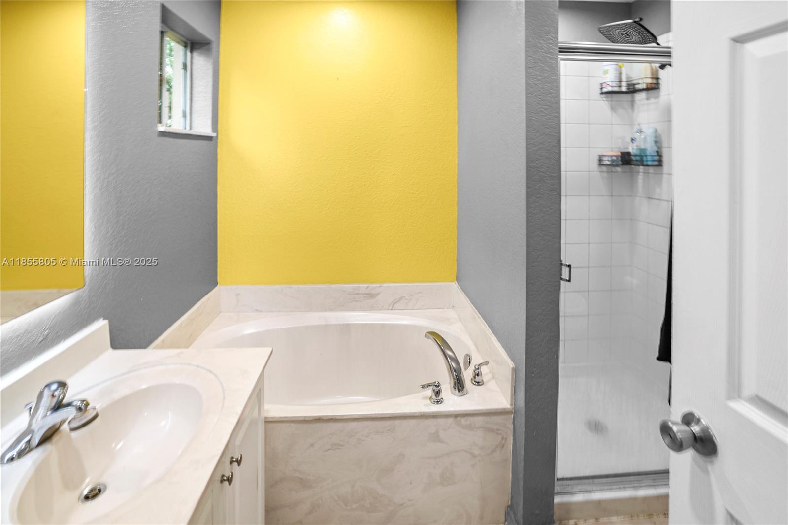 SAN REMO - Residential Lease