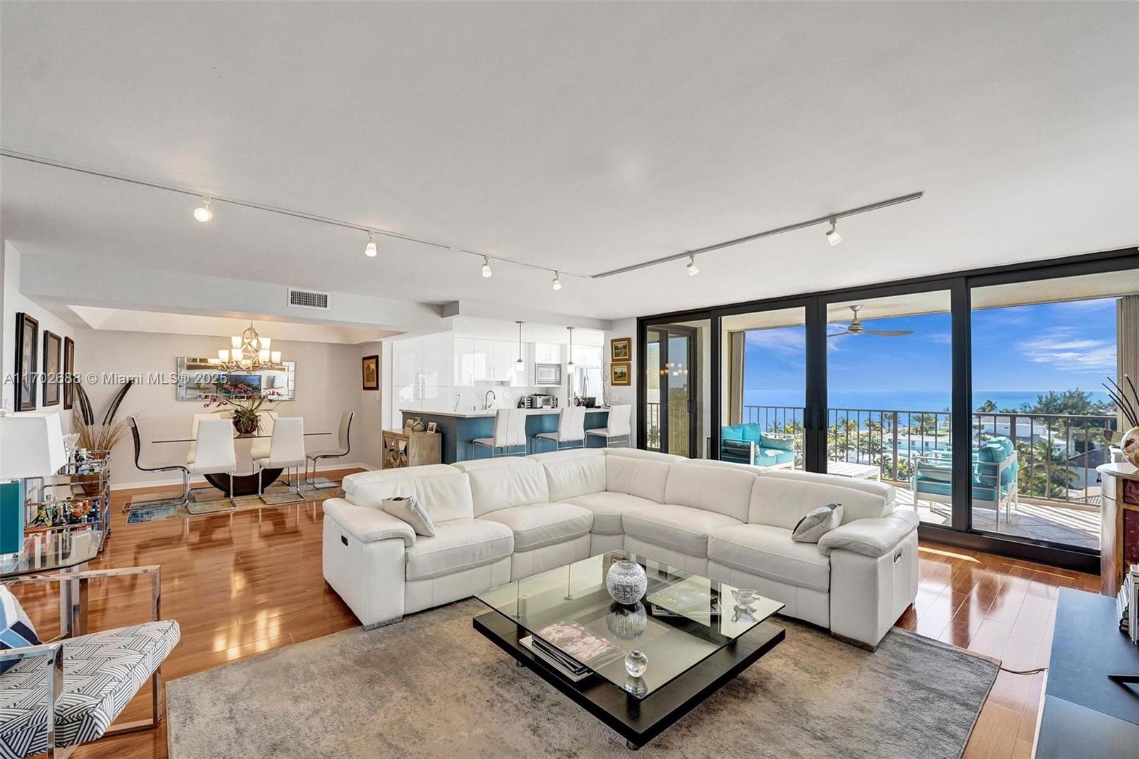1901 N Ocean Blvd 8B