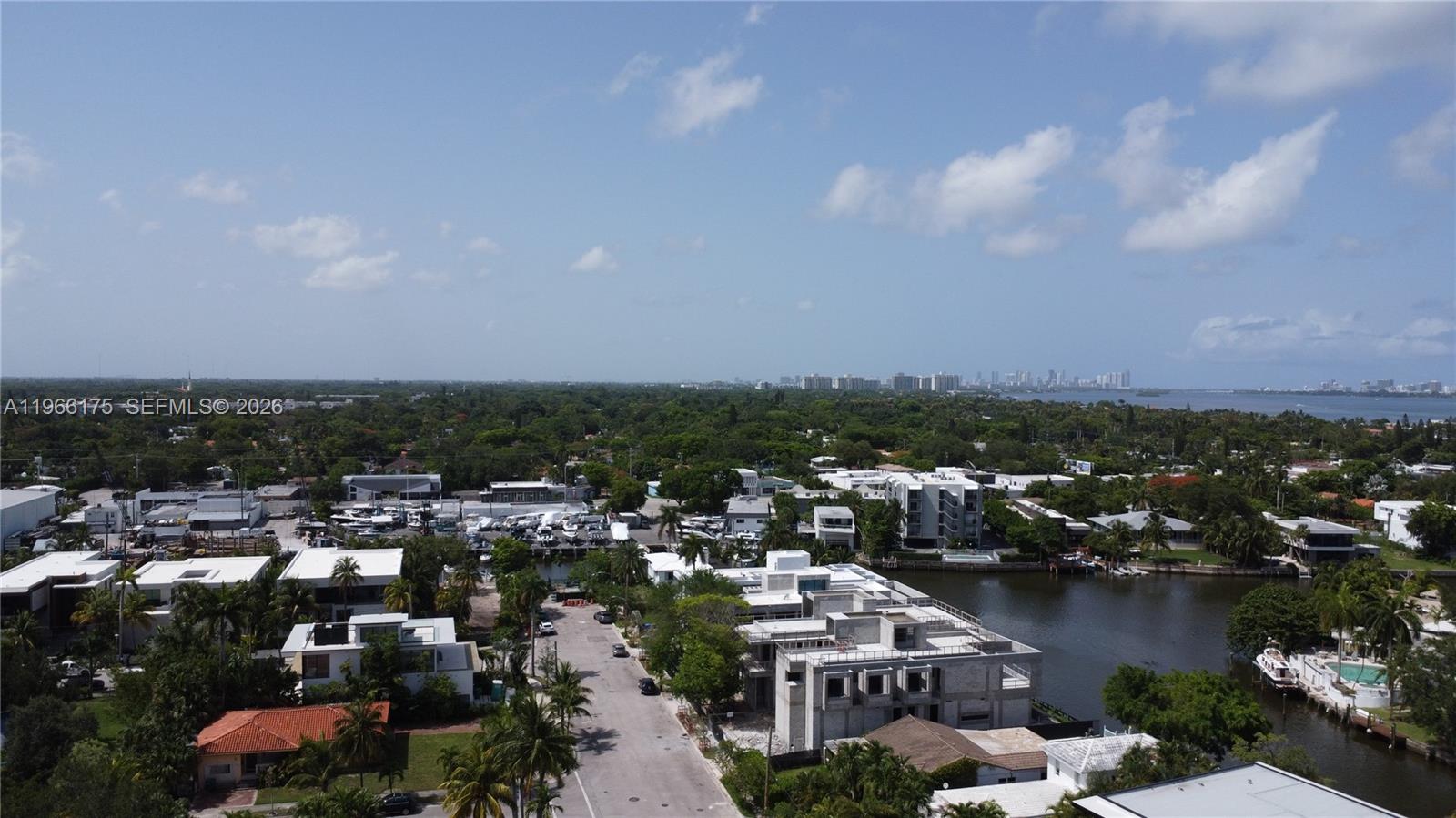 BELLE MEADE 1ST ADDN - Residential