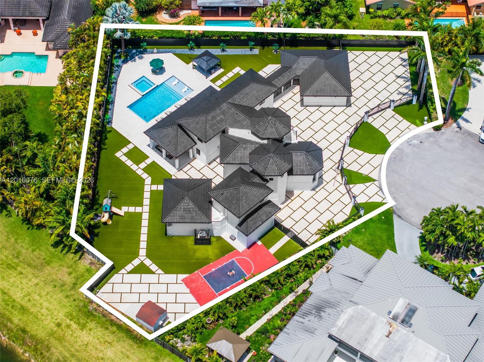 ARENAL SUB - Residential