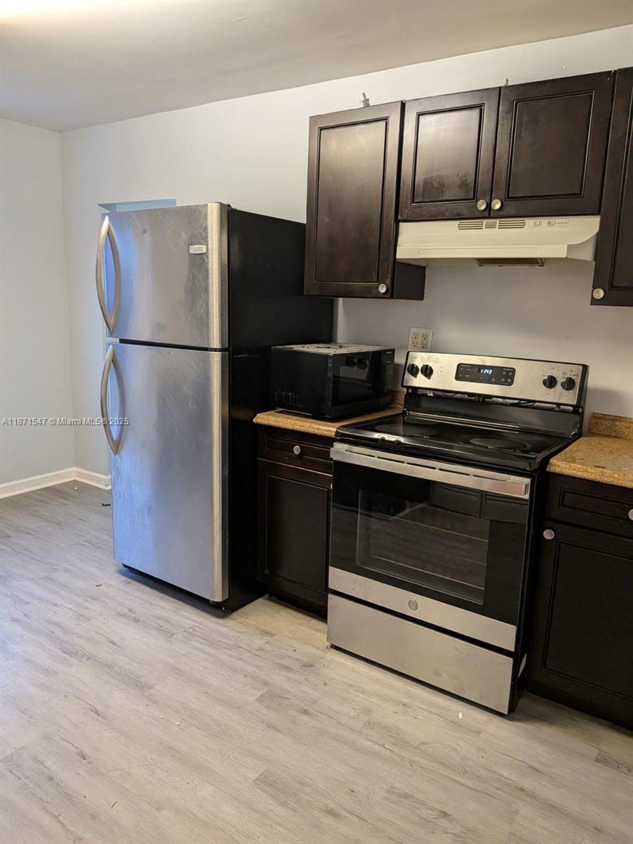 View photos, virtual tours, details... 2132 Mckinley St