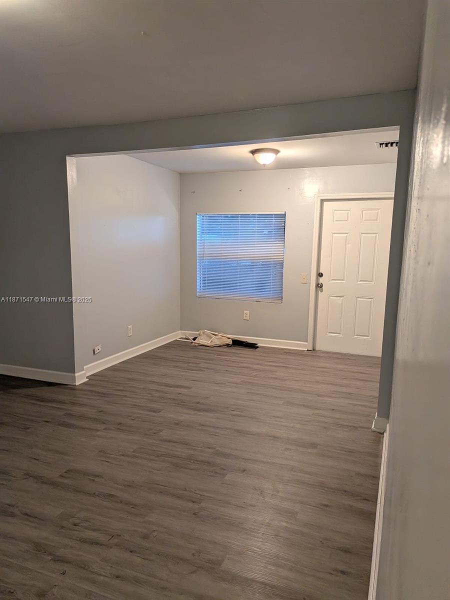 HOLLYWOOD PARK - Residential Income