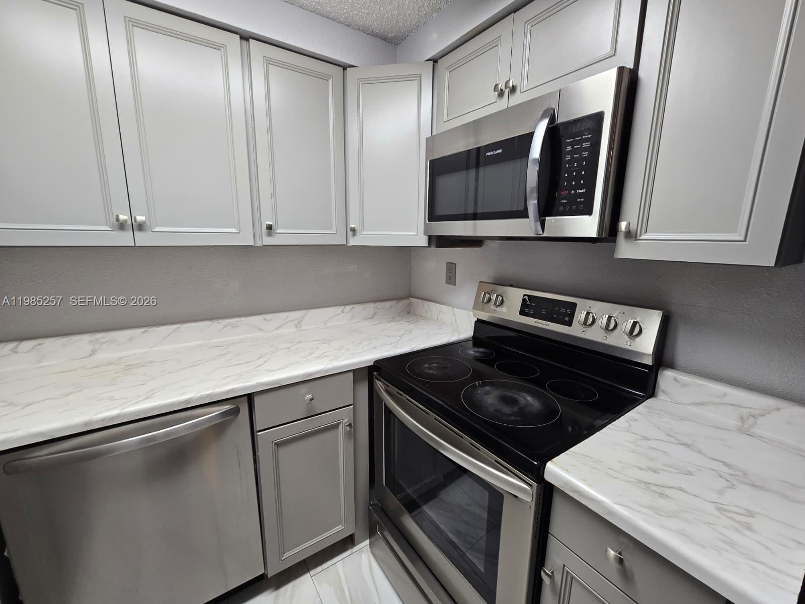 COVENTRY HOUSE - Residential