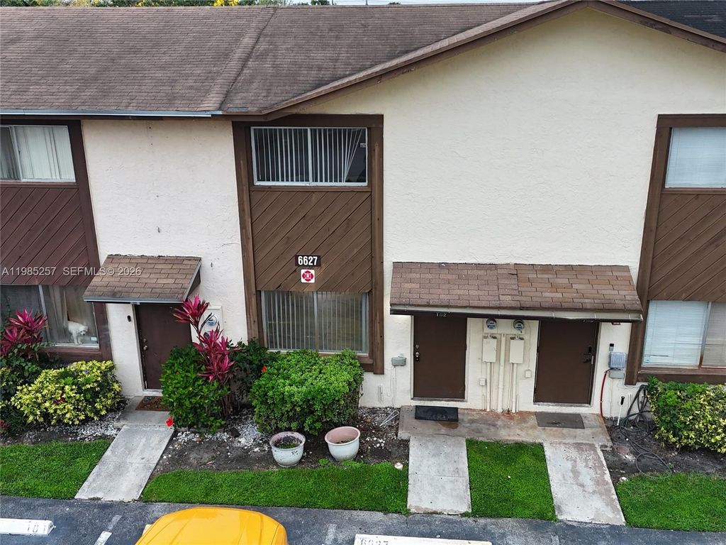 Photo of 6627 Winfield Blvd #102-C, Margate, FL 33063 (MLS # A11985257)