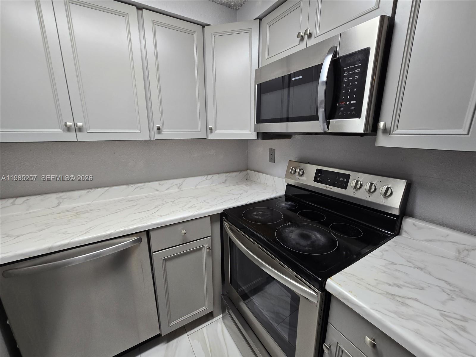 COVENTRY HOUSE - Residential