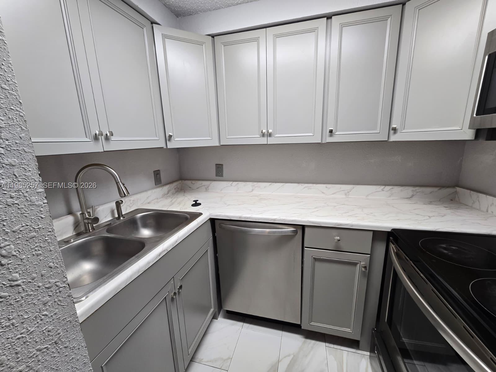 COVENTRY HOUSE - Residential