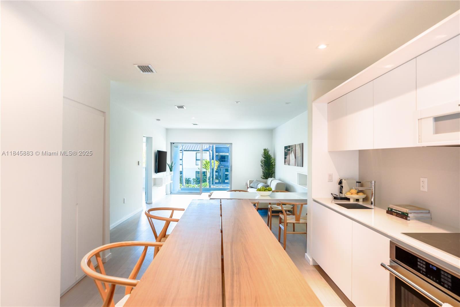 Experience the ultimate island lifestyle at our newly renovated building in Key Biscayne. With just 19 spacious one-bedroom units, this boutique property offers a private, tranquil escape steps from the beach. Each unit is fully furnished and thoughtfully designed for comfort, featuring modern finishes, cozy living spaces, and kitchens stocked with everything you need to cook at home. Whether you’re staying for work or play, you’ll enjoy move-in-ready convenience and a true island vibe. Take advantage of our special monthly rates available now through December 15. Perfect for those seeking a flexible short-term stay in paradise. Rates & availability may change per month. Short term tax of 13% must be added to all reservations. Rent includes FPL, Wifi/Cable, Parking, & Beach access.