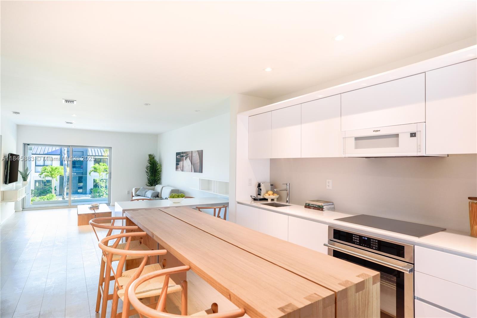 BAHAMA HOUSE CONDO - Residential Lease