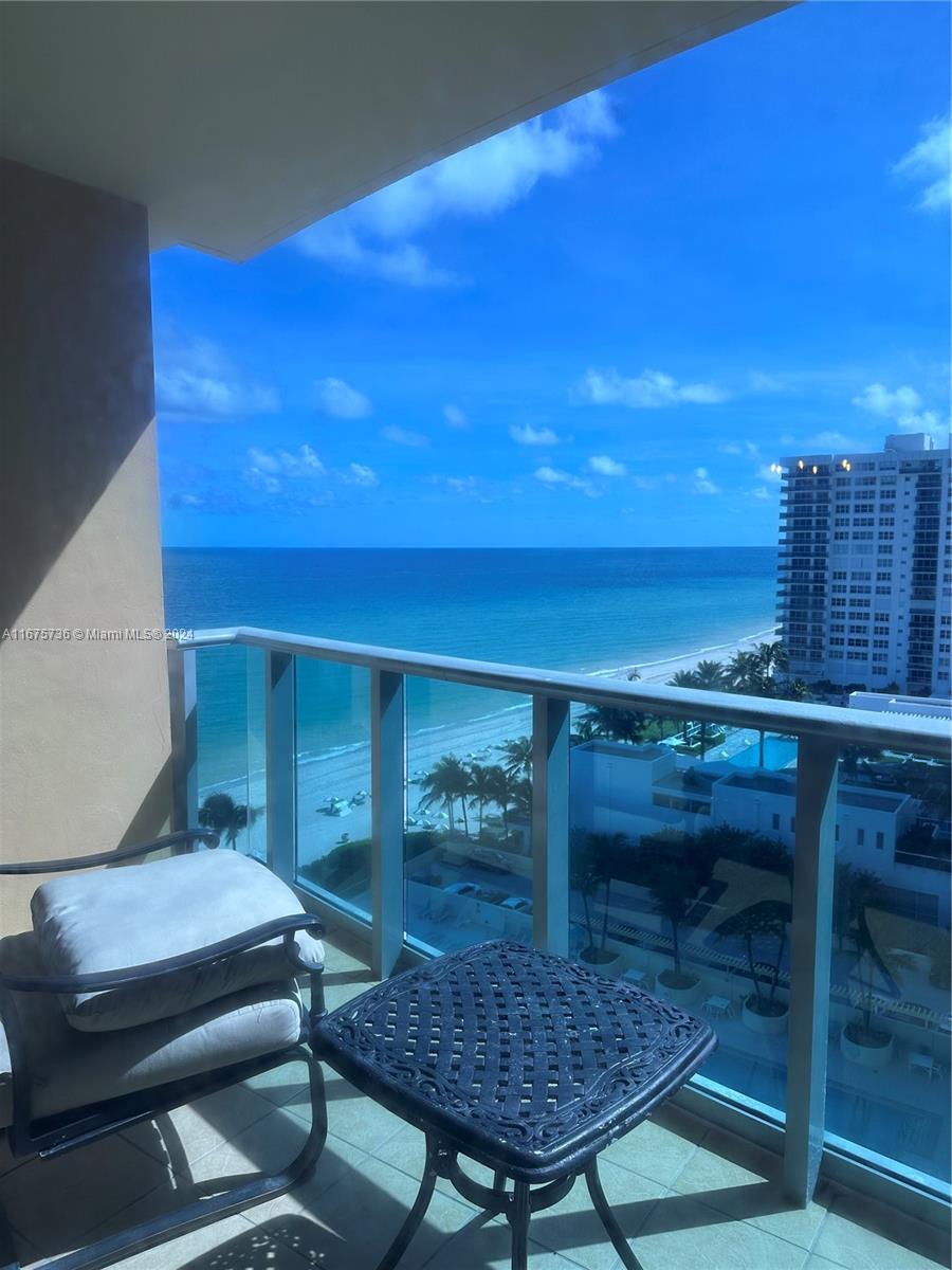 2501 S Ocean Dr 1215, Hollywood, Broward County, Florida - 1 Bedrooms  
1 Bathrooms - 