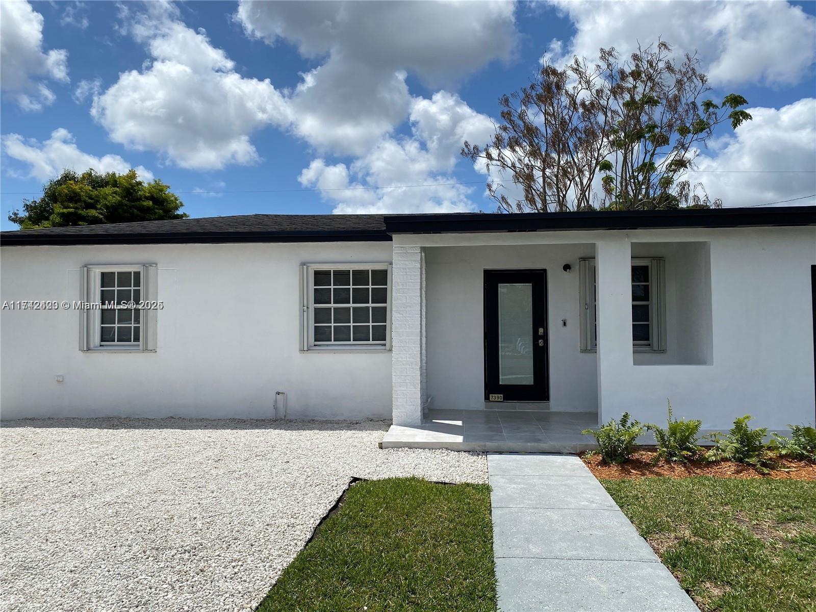 Rental Property at 7390 Sw 30th Ter 1, Miami, Broward County, Florida - Bedrooms: 3 
Bathrooms: 1  - $2,900 MO.