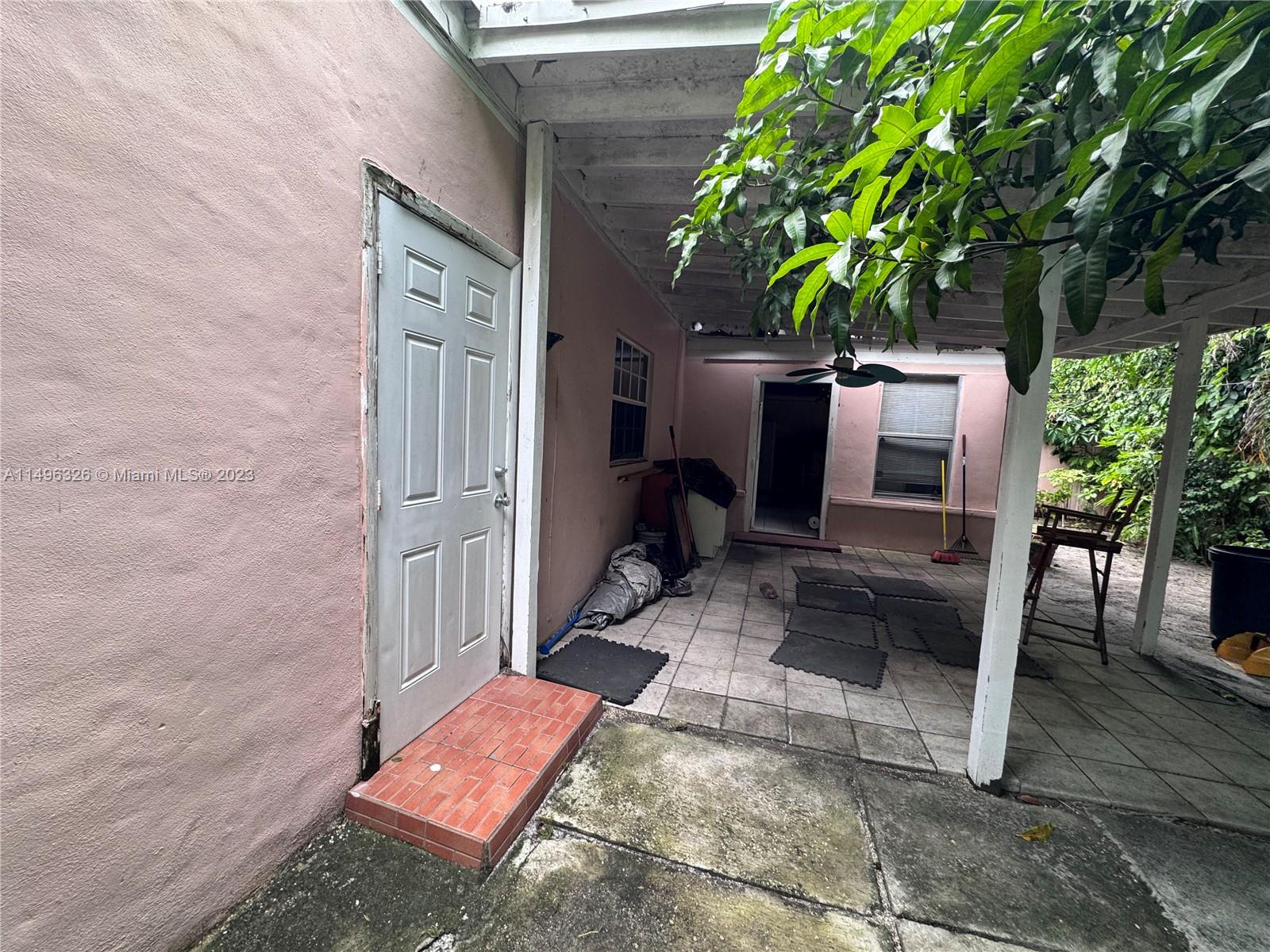 WEST MIAMI SHORES SEC D - Residential